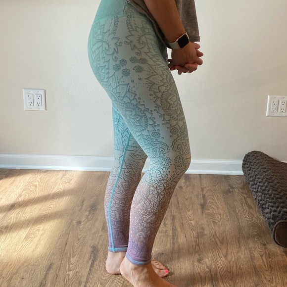 🎉Huge lot of leggings🎉 - Picture 6 of 6